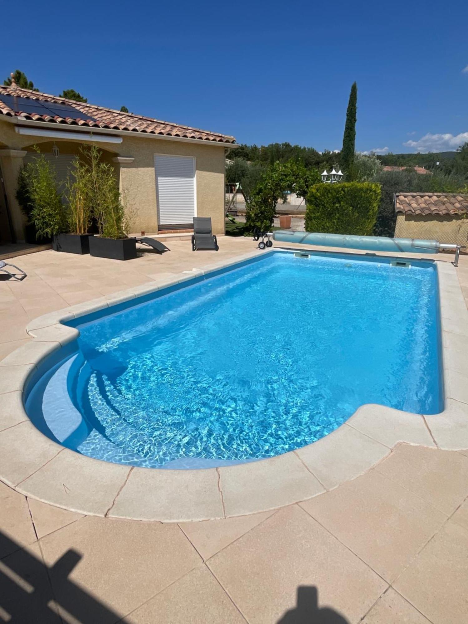 Villa Raphael Régusse Buitenkant foto